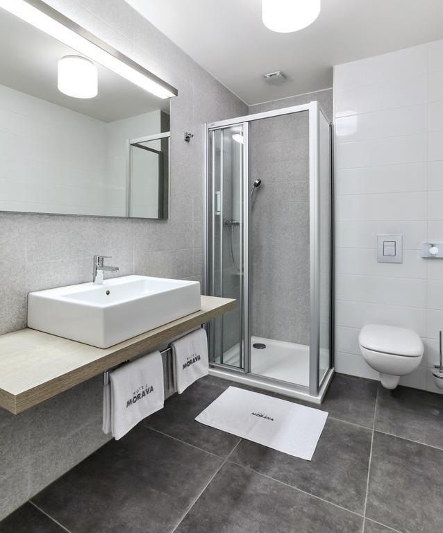 Hotel Morava Otrokovice Δωμάτιο φωτογραφία