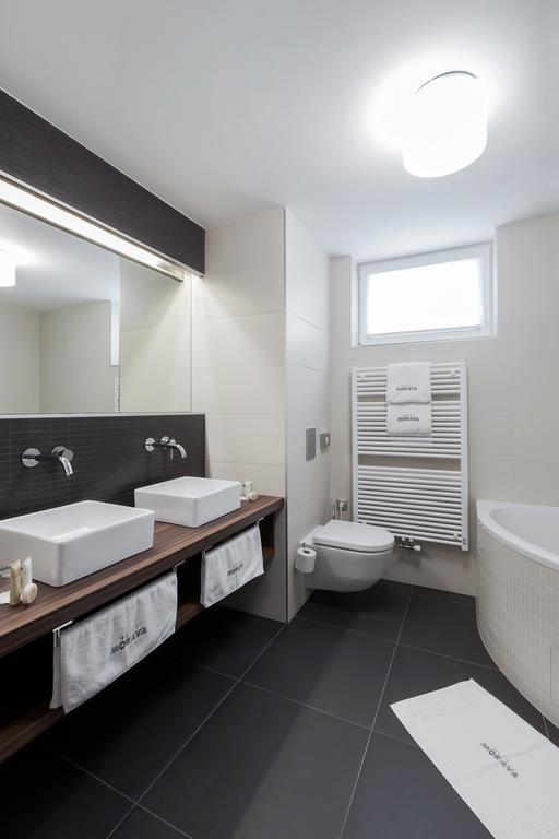 Hotel Morava Otrokovice Δωμάτιο φωτογραφία